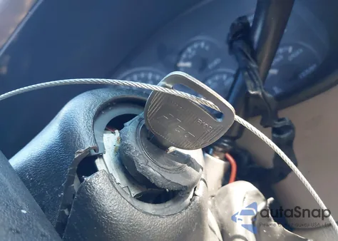 2002 Chevrolet Tahoe Lt z USA, uszkodzony, nr VIN 1GNEK13Z72R252477